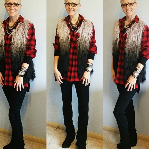 Faux fur vest - Picture 3 of 4